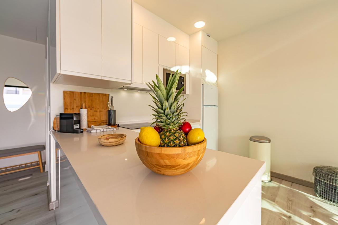 Appartement Centre-terrace, Pool, Parking & Home-office