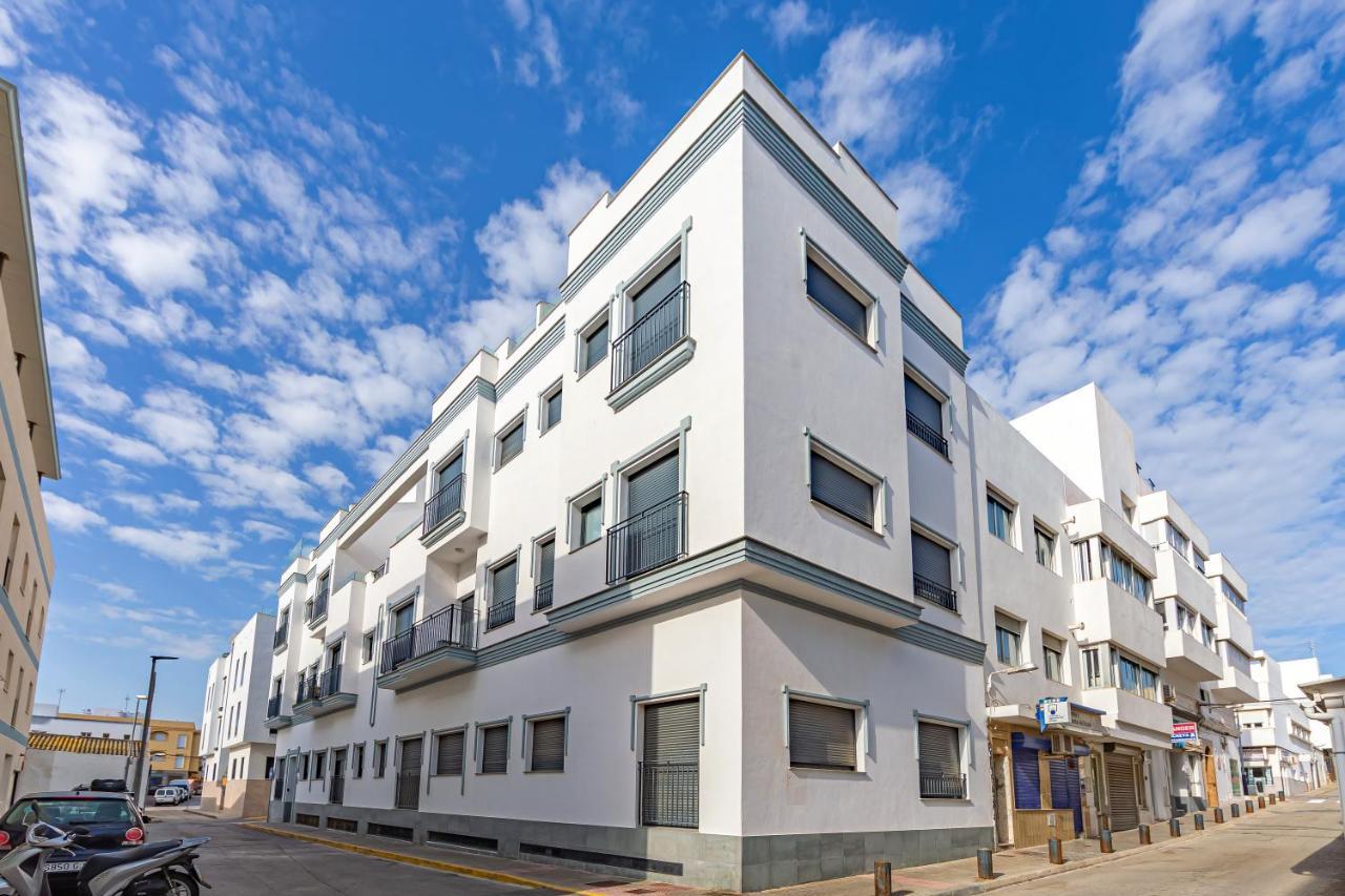 Centre-terrace, Pool, Parking & Home-office *
