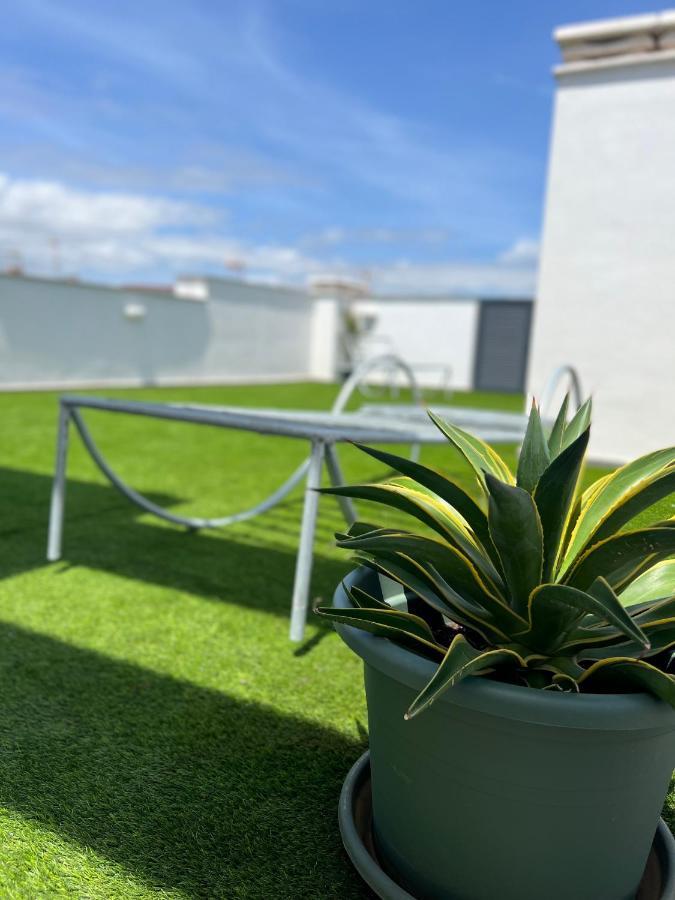 Centre-terrace, Pool, Parking & Home-office * Tarifa